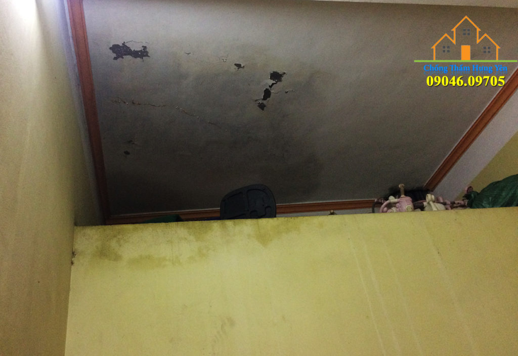 thấm trần nhà